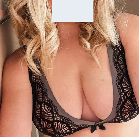 kåt tjej är ensam i göteborg och söker en stadig knullkompis